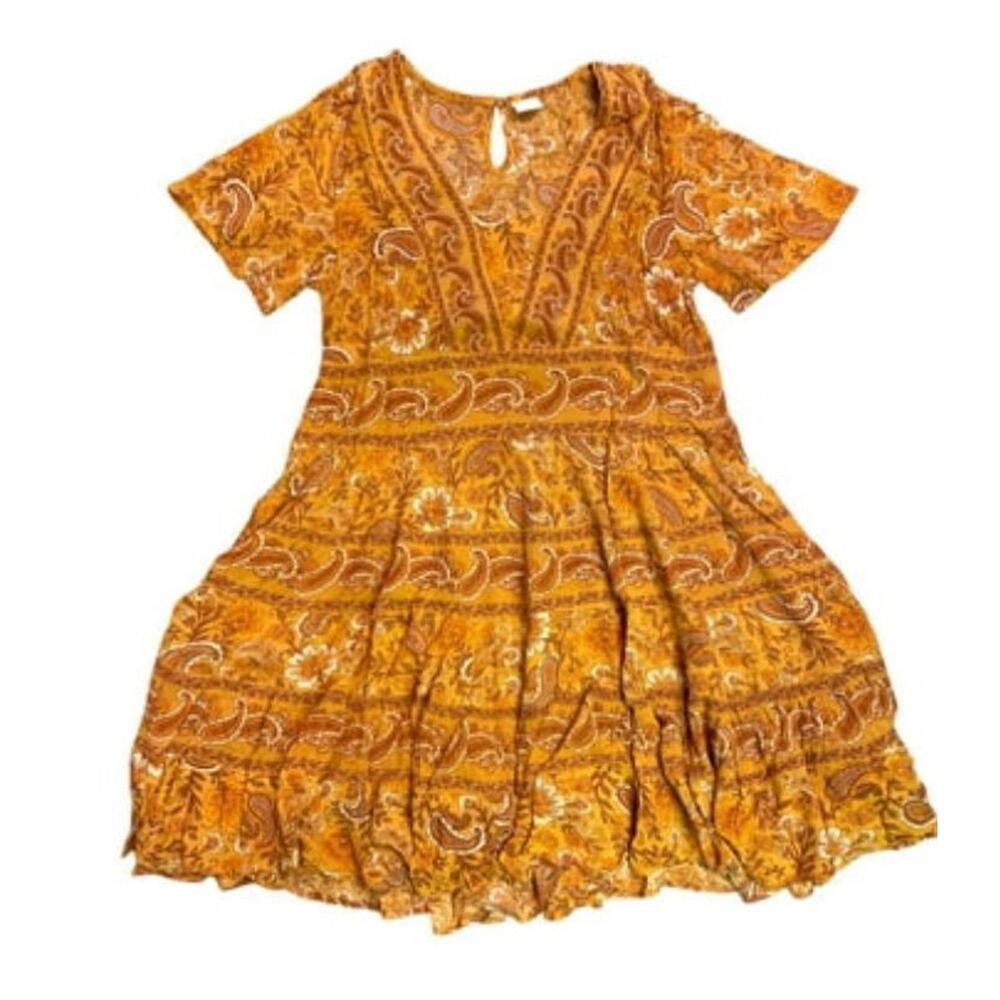 623- M Dress NWT
